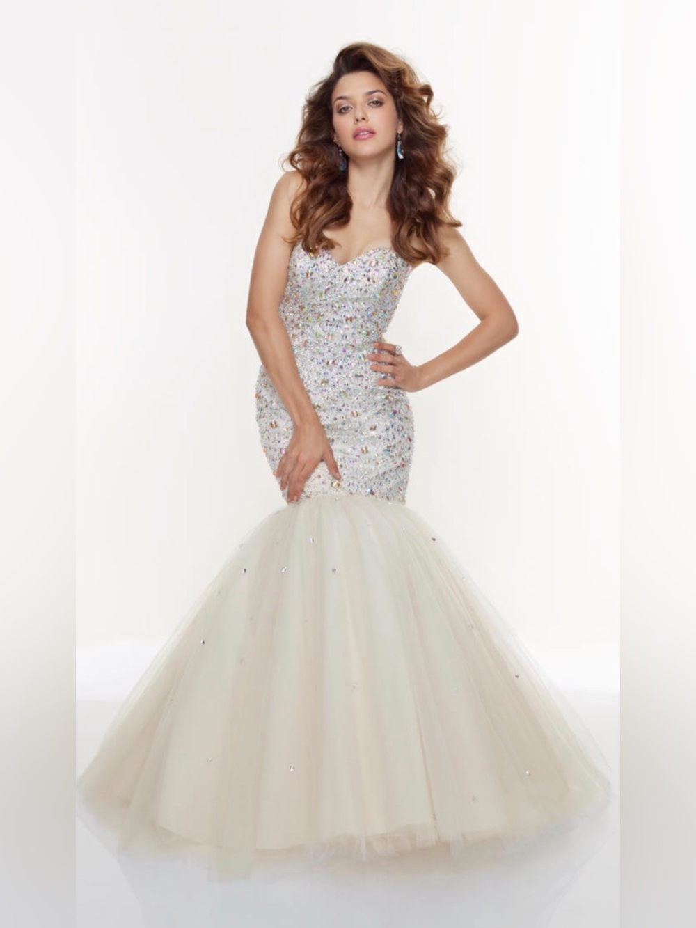 Mori Lee Madeline Gardner beaded mermaid Gown size 4